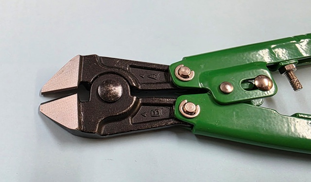 SPRUE CUTTER, CURVED, 220MM,